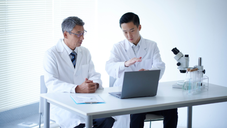 IA na Medicina em 2026: substituição de profissionais ou transformação do mercado de saúde? IA na Medicina em 2026: substituição de profissionais ou transformação do mercado de saúde?