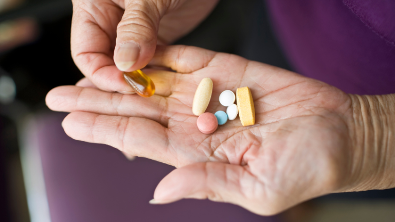 Isenção de impostos para medicamentos: impacto no acesso a tratamentos de Alzheimer, Parkinson e diabetes no Brasil Isenção de impostos para medicamentos: impacto no acesso a tratamentos de Alzheimer, Parkinson e diabetes no Brasil